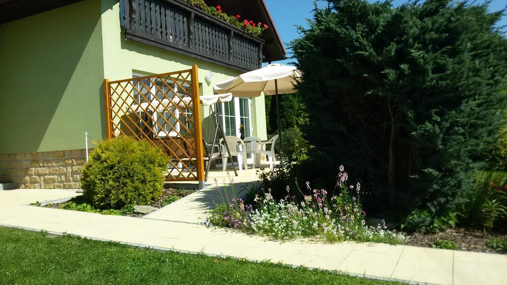 Apartment Amelie Rožnov pod Radhoštěm Exterior foto