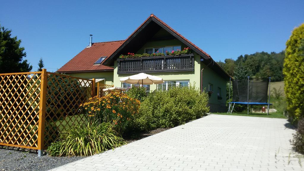 Apartment Amelie Rožnov pod Radhoštěm Exterior foto