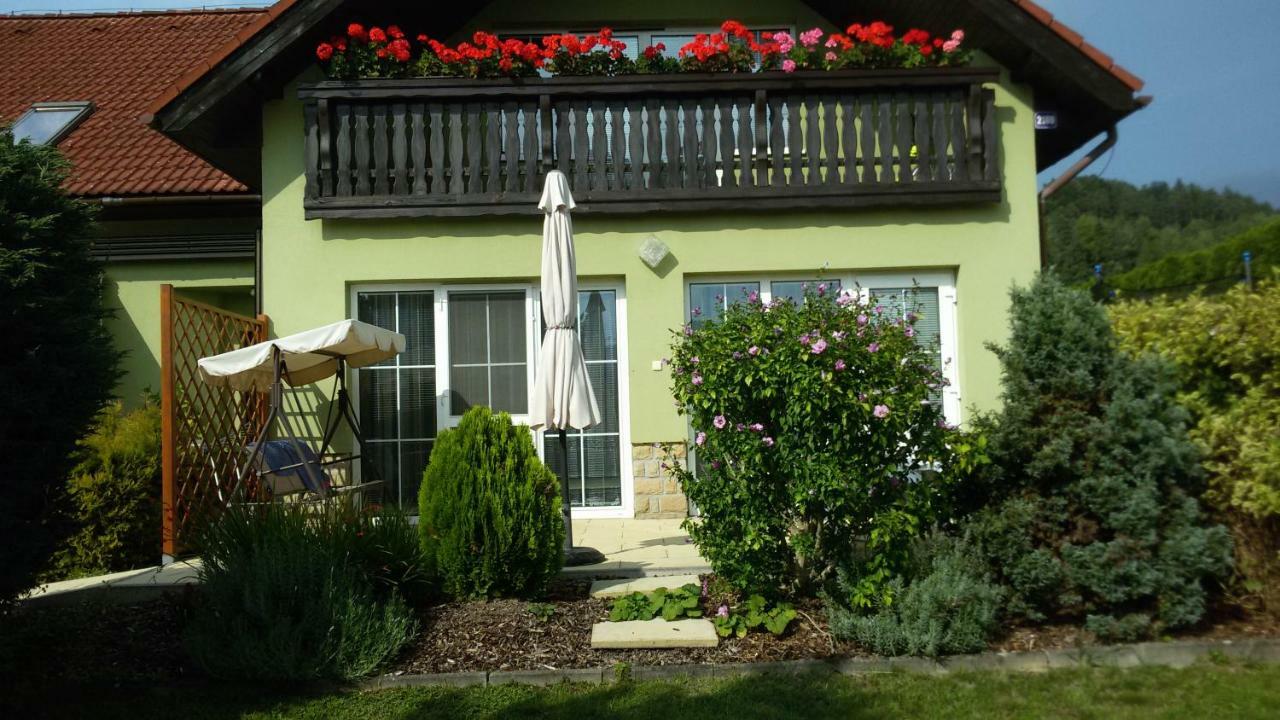 Apartment Amelie Rožnov pod Radhoštěm Exterior foto